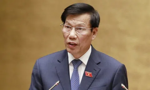 Bộ trưởng Nguyễn Ngọc Thiện: Đề nghị đại biểu cung cấp thông tin quan chức góp tiền xây chùa