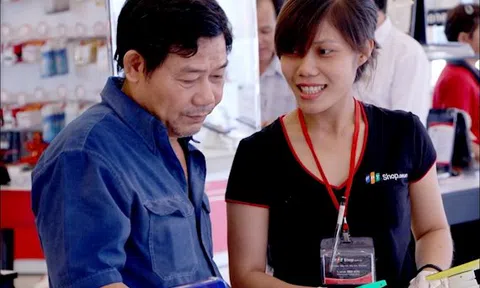 Cổ phiếu FPT Shop bất ngờ tăng dựng đứng