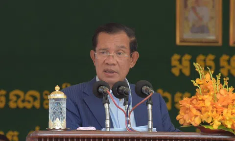 Thủ tướng Campuchia Hun Sen: 'Khi có tài chính, chúng tôi sẽ mua lại trạm thu phí để người dân đi lại miễn phí'