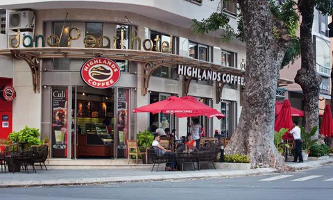 Mang lại hàng tỷ đồng mỗi năm cho Highlands, Golden Gate, CGV,…từ Wi-Fi miễn phí, doanh nghiệp Việt này muốn cùng chia lại 'miếng bánh' ngành quảng cáo từ Facebook, Google