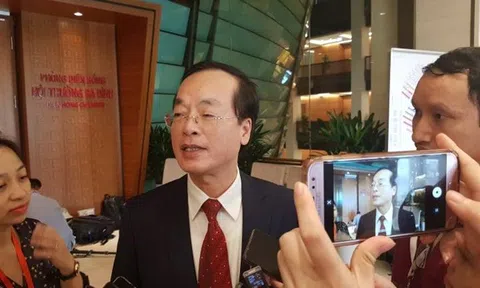 Anh thanh tra 'thanh tra' chị thanh tra