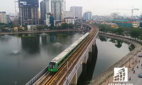 Sau 11 năm xây dựng, hình hài toàn tuyến metro đầu tiên của Việt Nam tại Hà Nội hiện nay như thế nào?