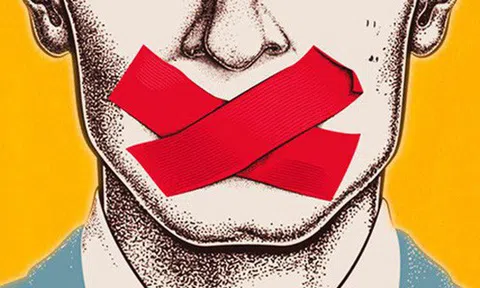 Lời ăn tiếng nói là điều bộc lộ bản lĩnh đầu tiên: Đừng nói 3 câu sau trong bữa ăn nếu không muốn bị đánh giá thấp