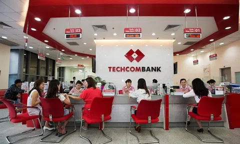 Techcombank đang quá phụ thuộc vào Vingroup?