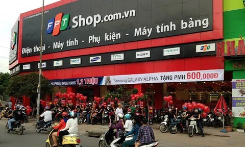 Kết quả kinh doanh chững lại, 'ông chủ' chuỗi FPT Shop đang làm gì để vực dậy tăng trưởng?