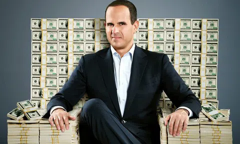 Triệu phú tự thân nhắn nhủ sinh viên mới ra trường: Hãy ra khỏi nhà, nhận bất cứ công việc nào bạn tìm thấy và đừng ăn bám bố mẹ nữa!