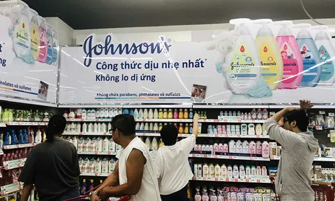 Phấn rôm Johnson & Johnson tiếp tục bị cảnh báo gây ung thư