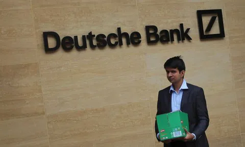 18.000 nhân viên bị Deutsche Bank sa thải: Cuộc sống lúc nào cũng "căng như dây đàn", làm việc đến 2 giờ sáng, nửa đêm vẫn phải trả lời tin nhắn... cuối cùng cũng đến ngày kết thúc!