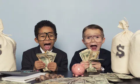 Phát hiện chấn động từ nghiên cứu kéo dài 30 năm: Muốn con cái có lương cao, vị trí tốt ở tuổi 30, cha mẹ hãy rèn trẻ tính cách này ngay khi còn bé