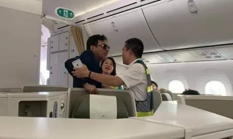 Đại gia bất động sản bị tố 'sàm sỡ' cô gái trẻ trên máy bay giàu cỡ nào?