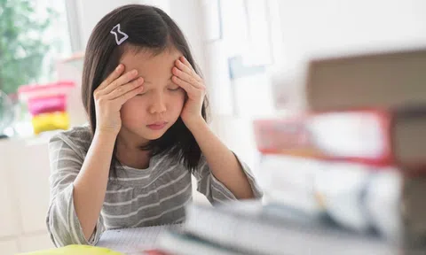 Mặt tối của nền giáo dục Singapore: Cả tỷ USD được chi mỗi năm vì "nỗi ám ảnh Kiasu", trẻ em 12 tuổi thi chuyển cấp khắc nghiệt chẳng kém đại học