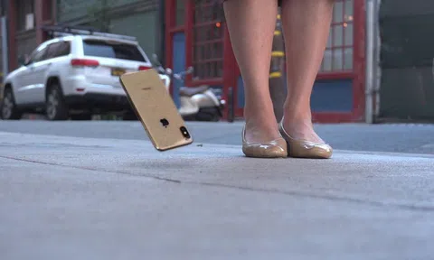 iPhone trên đà "thất sủng", Apple tìm thấy một con đường khác