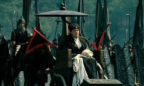 Tại sao Gia Cát Lượng cứ khăng khăng đòi Bắc phạt? Động cơ cho hành động quân sự hao công tốn của này là gì?