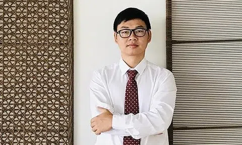 Câu chuyện Phương Trang chọn người 'chê tiền' làm VATO