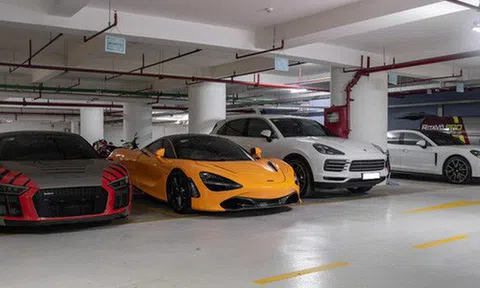 Chiêm ngưỡng "garage" triệu USD của doanh nhân Nguyễn Quốc Cường đỗ trong một chung cư ở Sài Gòn