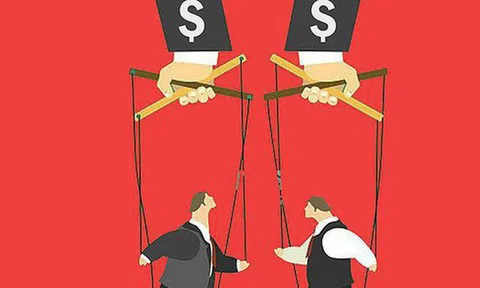 Từ chuyện ngọc nữ Hồng Kông chỉ chọn đi những đôi giày không quá 300 nghìn bán đầy ngoài chợ và sự thật: Càng những người vô dụng, càng sĩ diện!