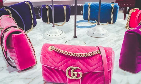 Lí do các thương hiệu cao cấp muốn hợp tác với tỉ phú Jack Ma hơn 'vua thương mại điện tử' Jeff Bezos