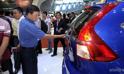 Tôi có nên mua xe trong tháng cô hồn?