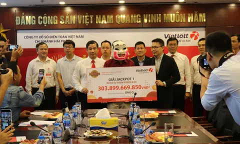 Vietlott bất ngờ tuột dốc, 'hít khói' các doanh nghiệp truyền thống trong cuộc chơi xổ số