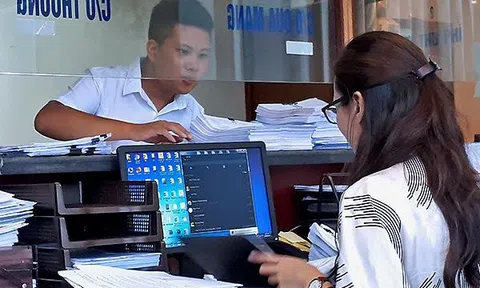 Kẻ tiếp tay hàng Trung Quốc đi Mỹ, xử hình sự không khoan nhượng