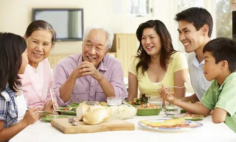 Đừng đợi Vu Lan để báo hiếu, hãy làm những việc này mỗi ngày cho bố mẹ