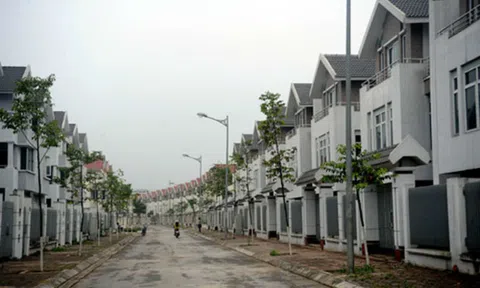 Ôm tiền về quê buôn đất, sốt giá tăng gấp 3 tháng kiếm đôi tỷ