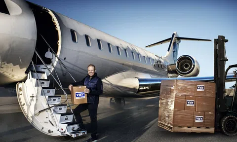 “Tỷ phú tái chế” Anthony Pratt: Đứa trẻ hư bước ra từ cái bóng của cha, trở thành đại gia thành công nhất ngành tái chế - bao bì, "anh hùng từ thiện" của nước Úc