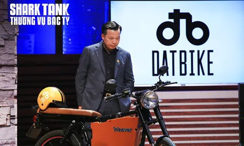 Bỏ Silicon Valley, kéo cả đồng sáng lập Snapchat về Việt Nam khởi nghiệp xe máy điện, startup bị “dàn cá mập” vùi dập không thương tiếc, cuối cùng nhận được 60.000 USD vì Shark Hưng đang hợp tác với bạn thân Elon Musk