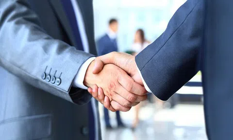 Sự nghiệp thành công khởi đầu từ những cuộc gặp gỡ thành công: 5 bí kíp thu phục đối tác cần ghi nhớ