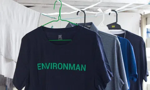 Những người trẻ khởi nghiệp từ… rác thải: Từ giày bằng bã cà phê, quần ảo từ "rác vải" công nghiệp, đến những trạm "làm đầy" hữu ích triệt để