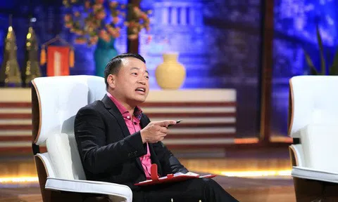 Bị hỏi "Shark có tham quá không khi đòi lợi suất 25%/năm trong 10 năm", Shark Bình thẳng thắn: "Cá mập thì phải THÍNH và HAM, đã làm kinh doanh thì phải tối đa hóa lợi nhuận!"