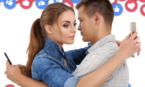 Khoa học chứng minh: Cặp đôi nào càng đăng công khai nhiều ảnh, càng dễ... đứt gánh