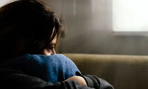 Từ bỏ công việc Phó giám đốc, "lương 1 tháng bằng lương 1 năm của bố", cựu sinh viên FTU 28 tuổi: "2 năm trời trong đầu mình lúc nào cũng nghĩ đến chuyện nghỉ việc"