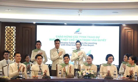Ông chủ Bamboo Airways Trịnh Văn Quyết khoe dàn tiếp viên hàng không toàn 'trai xinh gái đẹp'