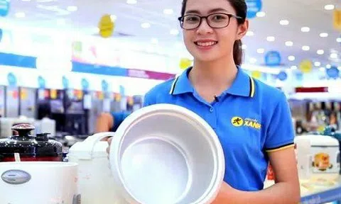 Hàng loạt đại gia thép, bán lẻ công nghệ hối hả tìm 'vùng vịnh xanh' tránh bão