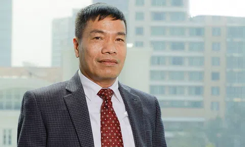 Chủ tịch Eximbank giữ được “ghế” trong “cơn bão” nội chiến