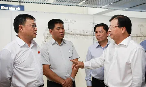 Phó Thủ tướng trao đổi “nóng” với Tổng thầu Trung Quốc về đường sắt Cát Linh - Hà Đông