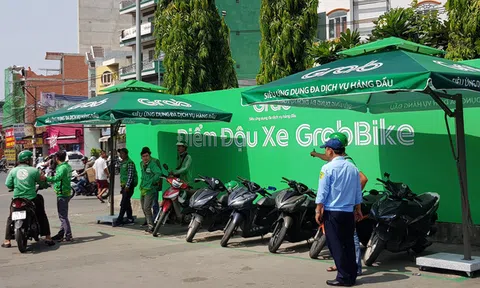 Sau GrabBus, Grab triển khai thử nghiệm khu vực đón trả khách GrabBike tại Bến xe Miền Đông, cạnh tranh trên chiến tuyến cuối cùng của xe ôm truyền thống