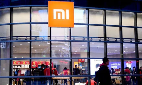 Ngựa quen đường cũ, Xiaomi lại tiếp tục copy trắng trợn thiết kế của Apple và chiến lược sản phẩm của Samsung