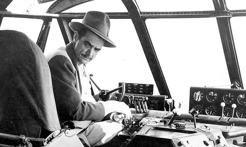 Bị khách sạn đuổi ra khỏi phòng vì quá lập dị, tỷ phú tức mình chi 13 triệu USD mua luôn cả khách sạn