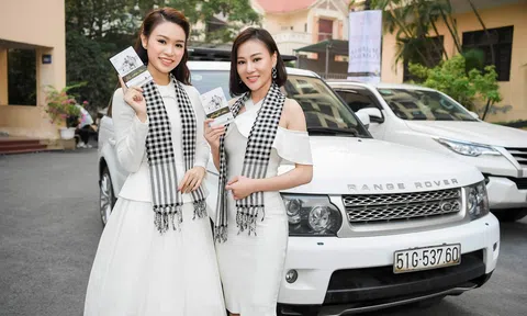 'Quỳnh búp bê' đi sự kiện bằng xế sang của vua cafe Đặng Lê Nguyên Vũ