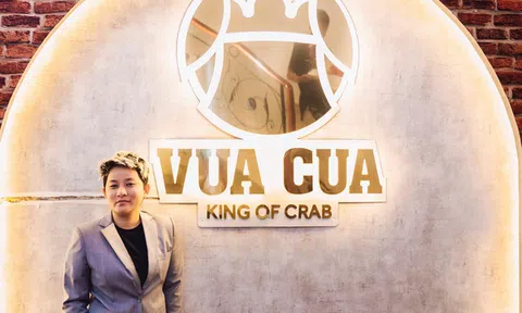 Nữ CEO 8x mở 5 nhà hàng hải sản tại Sài Gòn chia sẻ bài học đắt giá về Buffet cua: Cho khách ăn thoải mái, nghĩ trung bình mỗi người ăn 6 con, nhưng chẳng ngờ có người ngồi 4 tiếng để ăn 30 con!