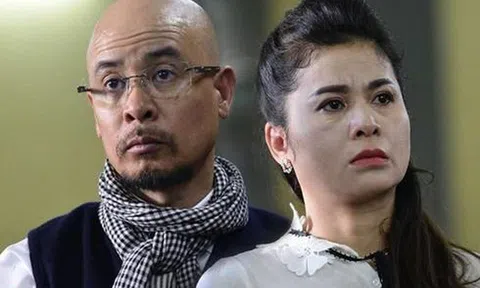 Bà Thảo tố có nhiều cô gái chân dài thường xuyên gần bên ông Vũ, trách chồng bất hiếu với cha, bất nghĩa với vợ con