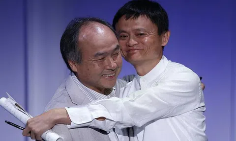 Biến 20 triệu USD thành 135 tỷ USD khi đầu tư vào Alibaba, Masayoshi Son được Jack Ma động viên sau biến cố với WeWork, Uber: 'Chúng ta điên nhưng không ngu dốt'