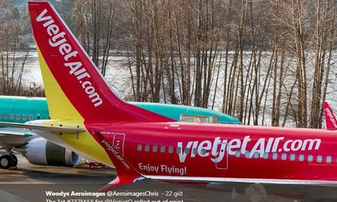 Chưa về Việt Nam, Boeing 737 MAX 8 của Vietjet Air đã 'lộ hàng'