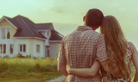 Giấc mơ Mỹ "bay màu": Độ tuổi trung bình của người mua nhà là gần 50, người trẻ còn đang "chết chìm" trong nợ sinh viên