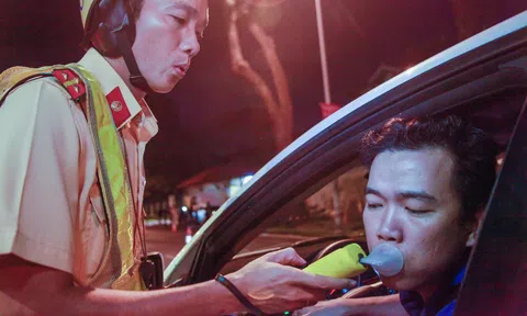 Kiến nghị dừng thổi nồng độ cồn nếu làm tăng nguy cơ lây virus corona