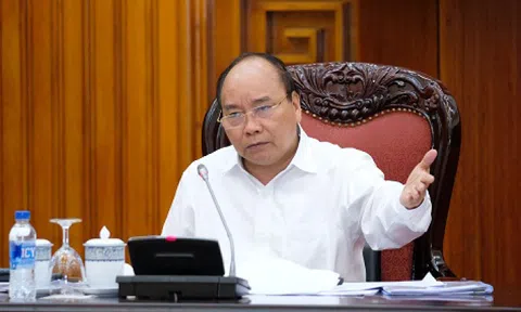 Thủ tướng yêu cầu các Bộ vào 'giải cứu' ngành đường sắt trước nguy cơ 'dừng chạy tàu vì hết tiền'