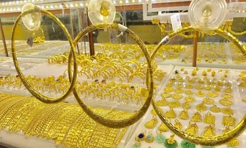 Giá vàng hôm nay 28/2: Rơi xuống ngưỡng 45 triệu đồng/lượng
