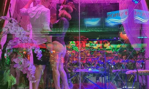 Tụ điểm ăn chơi bậc nhất Pattaya lúc 0h